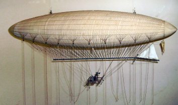 Model of Giffard's airship/death-trap.