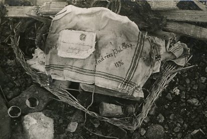 Andrée had an special place in his heart for decorative linens.